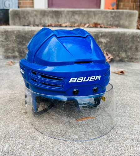 Blue Used Medium Bauer Re-Akt 75  Helmet