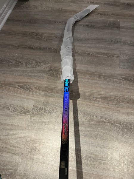 CCM Ribcor Trigger 8 Pro Intermediate Hockey Stick