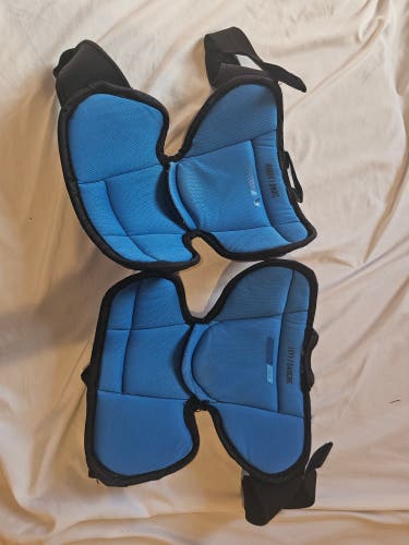 Bauer goalie knee pads