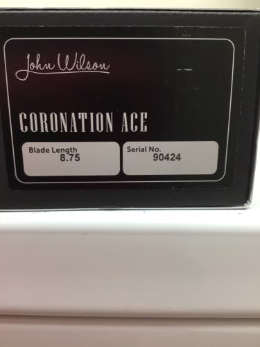New Wilson Coronation Ace 8 3/4” Figure Blade