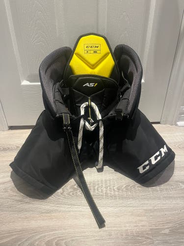 CCM Super Tacks AS1 Senior Hockey Pants (Small/Black)