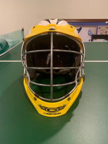 Used Player's Cascade CPX-R Helmet