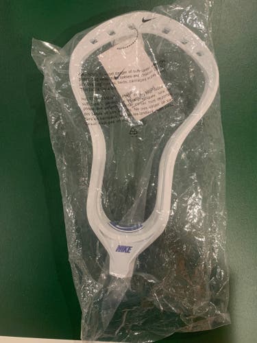 New Attack & Midfield Nike Lakota 3 Head