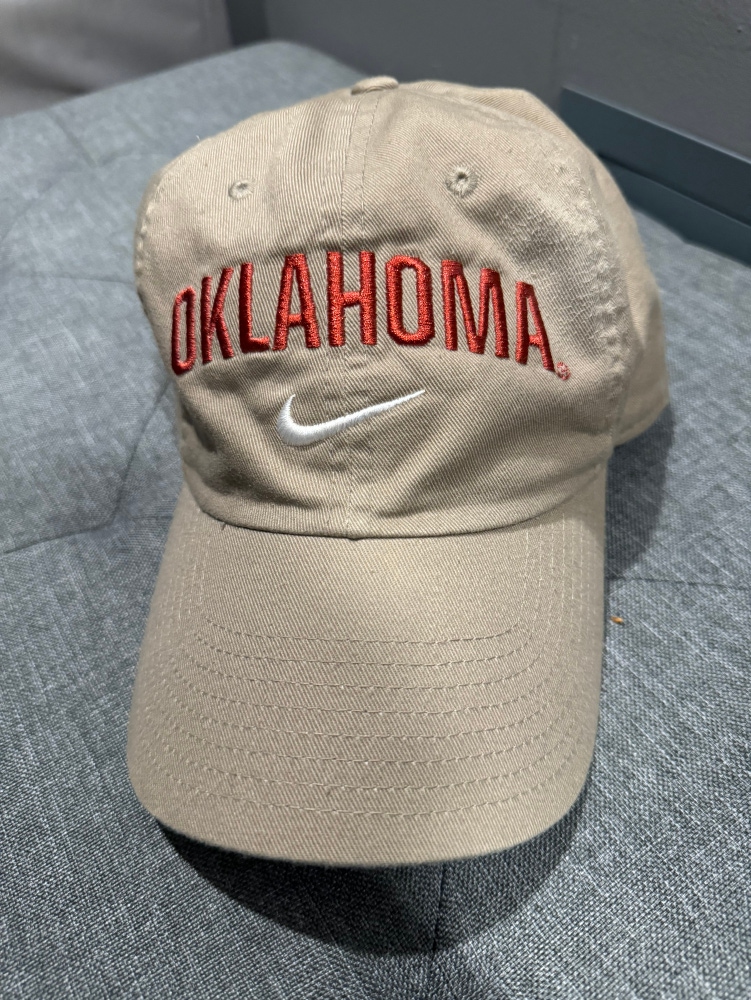 Oklahoma Sooners Nike dad hat
