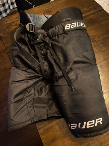Used INT Medium Bauer X Hockey Pants Breezers