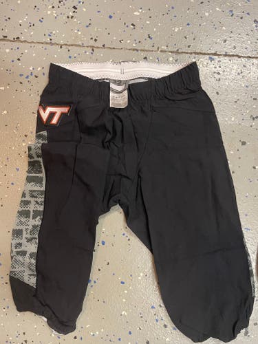 Black Adult Men's Used Size 32 Nike Game Pants