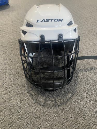 Slightly Used Youth Easton E200 Helmet