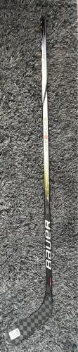 Senior Right Handed P92 Vapor Hyp2rlite Hockey Stick