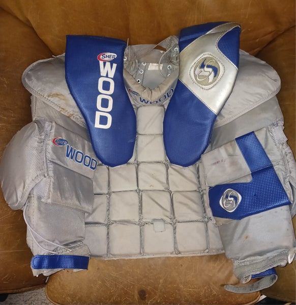 Sher-Wood Goalie Chest Protector size small