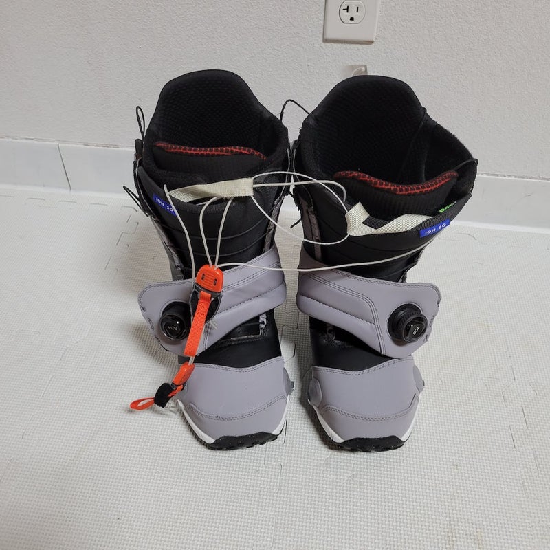 Size 11.5 (Women's 12.5) Snowboard Boots Used and New on SidelineSwap
