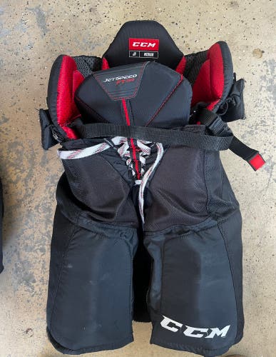 Junior Medium CCM Hockey Pants