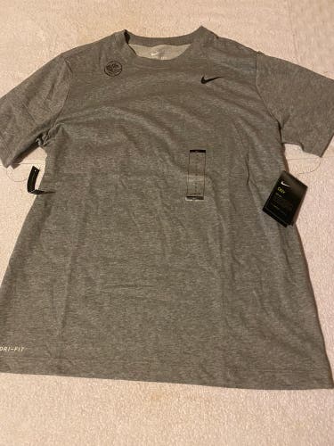 Nike Dri Fit The Nike Tee Gray Adult Large Short Sleeve Shirt New