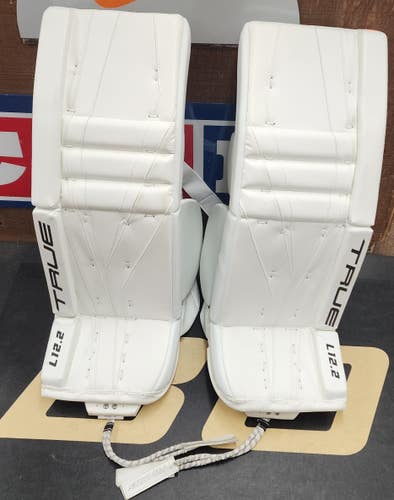 New 33" True L12.2 Goalie Leg Pads Retail Model