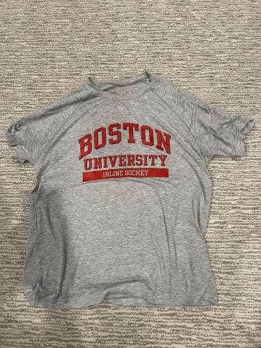 Men’s Medium Boston University Inline Hockey T-Shirt