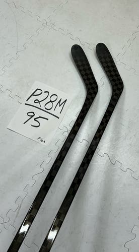 Senior(2x)Left P28M 95 Flex PROBLACKSTOCK Pro Stock Hockey Stick