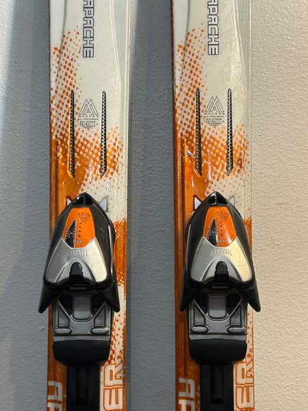 K2 Apache Xplorer Downhill Skis 184 cm. Marker MX 12.0