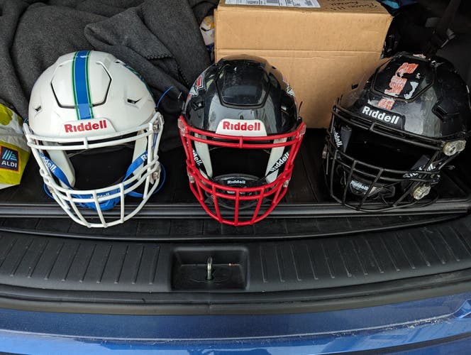 3 Adult Riddell SpeedFlex Helmet (2 medium, 1 large)