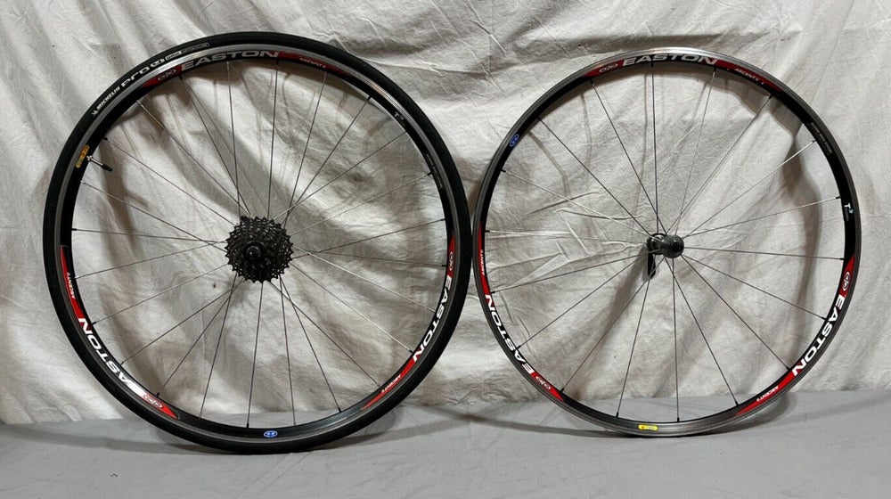 Easton Ascent II 9-Speed 24/18-Spoke 700C Wheelset Velomax Hubs Pro 4 Tire  CLEAN