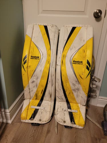 Used 35"+3 Reebok Premier II Goalie Leg Pads Pro Return