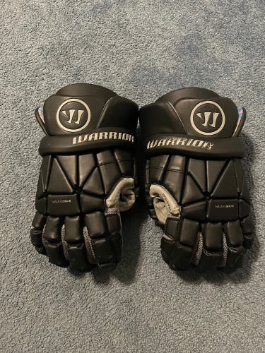 Warrior Evo Lacrosse Gloves