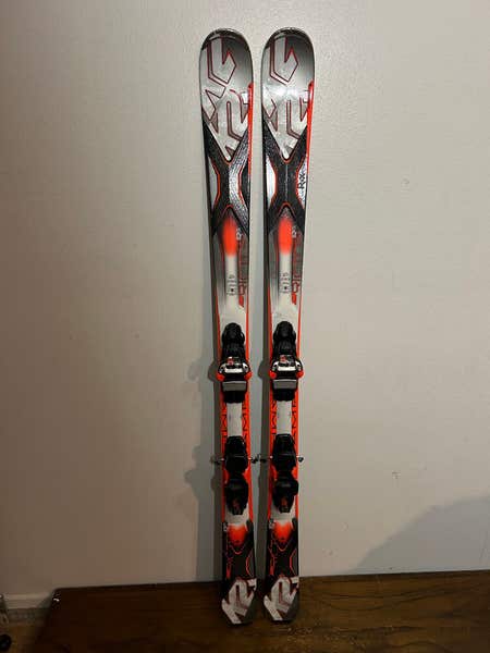 burton 165 cm snowboard Burton Family Tree Hometown Hero Camber Snowboard