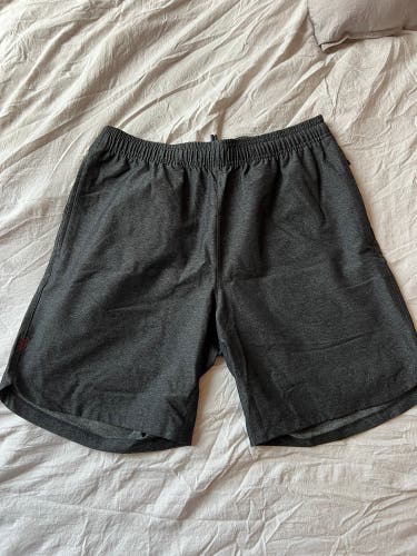 Men’s Medium Rhône Shorts