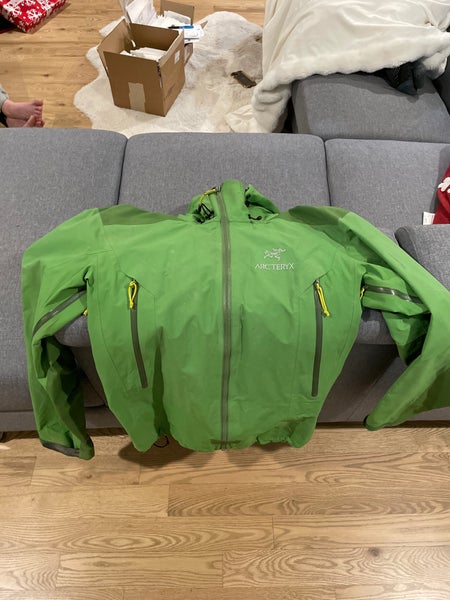 Arc’teryx Beta AR