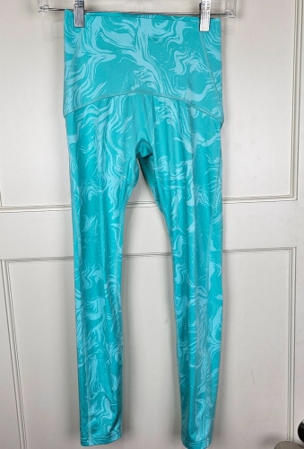 Zyia Turquoise Metallic Leggings  Gaucho pants, Mesh long sleeve