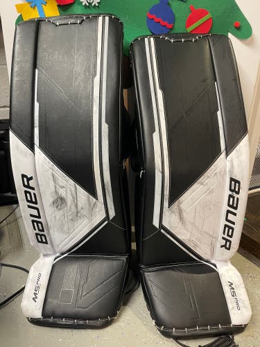 34" Regular  M5 Pro Goalie Full Set