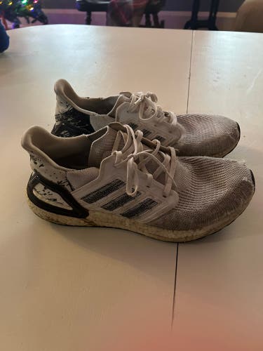 White Used Men's Adidas Ultraboost