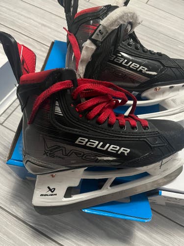 Used Bauer Regular Width Size 3.5 Vapor X5 Pro Hockey Skates