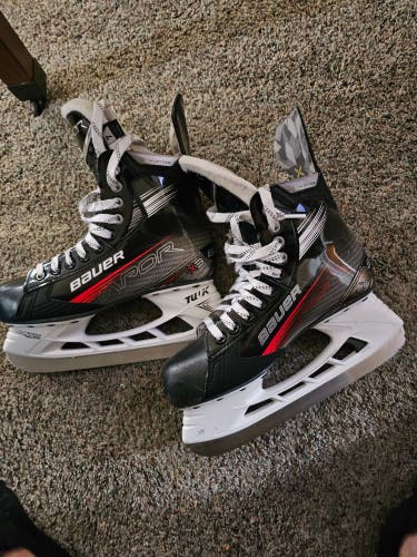 Used Senior Bauer Vapor X3 Hockey Skates Regular Width 7