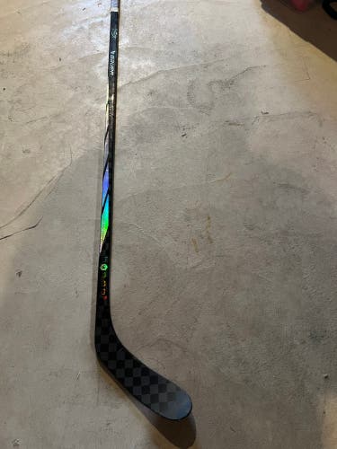 Senior Left Hand P28  Proto-R Hockey Stick