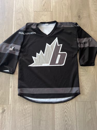 Bauer mens Small Barron academy jersey