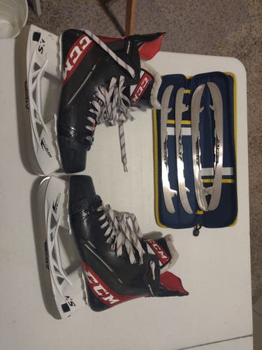 Used Senior CCM JetSpeed FT485 Hockey Skates Regular Width 10 w/ 2 extra sets of steel