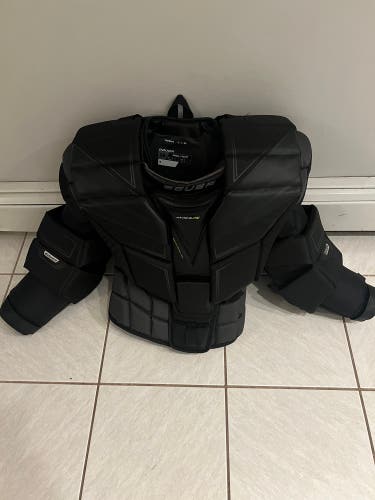 New Small Bauer Hyperlite Goalie Chest Protector