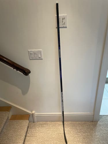Senior Right Handed P29 RibCor Trigger 8 Pro Hockey Stick