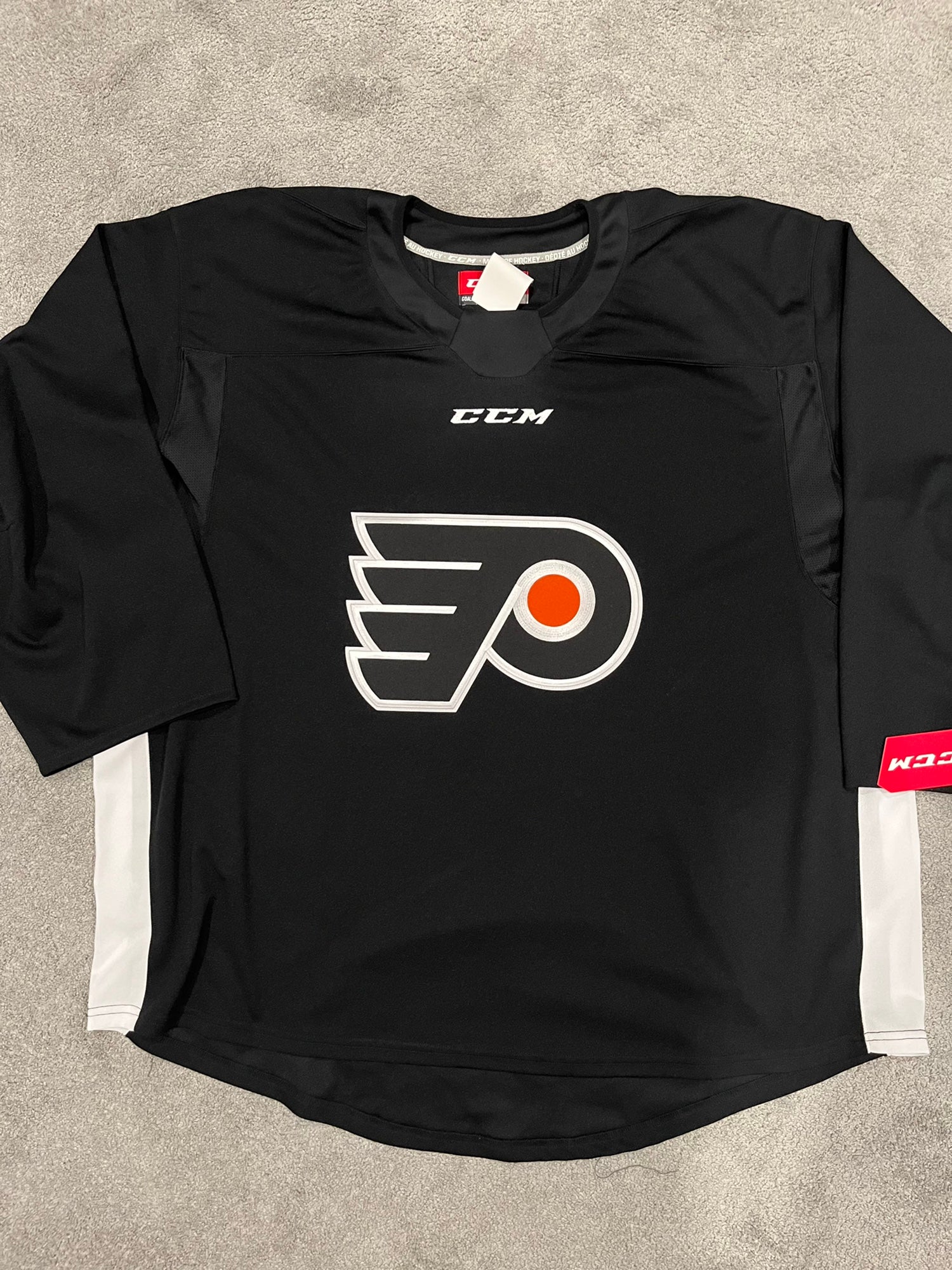 Flyers grey practice sale jersey