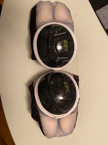 Reebok 10K Lacrosse Elbow Pads - Large