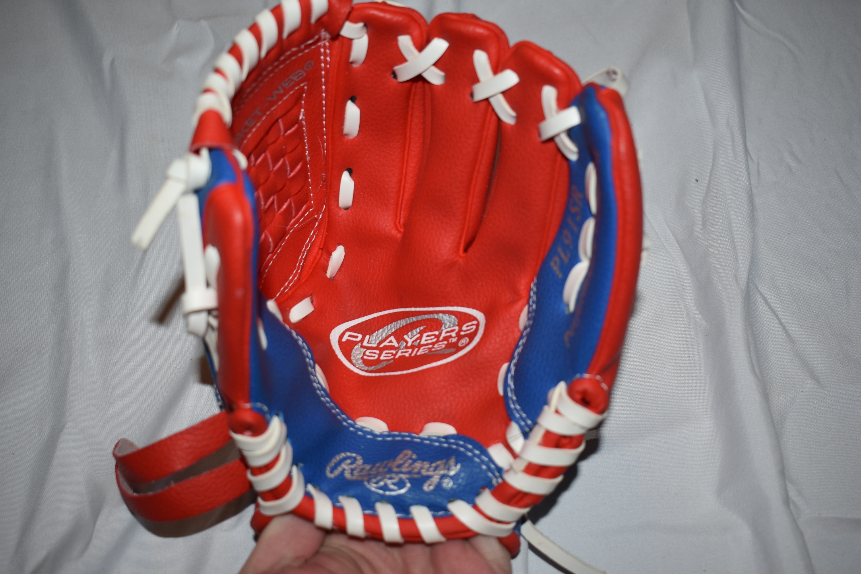Rawlings Player Series Baseball Glove PL91SR, Red, 9 Inches - Great Condition!