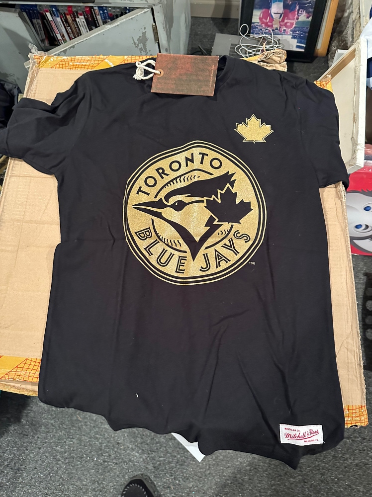Toronto Blue Jays Gold tee by Mitchell & Ness-NWT multiple sizes