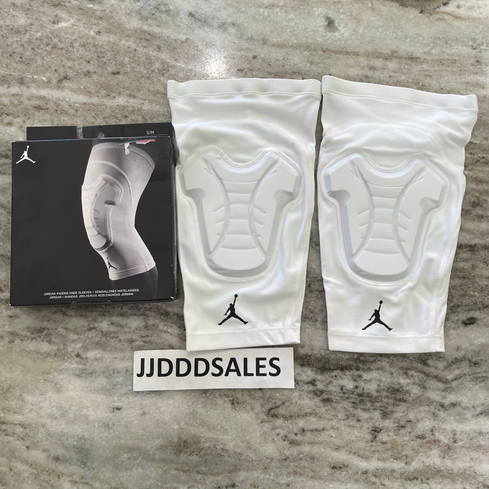 Nike Air Jordan Padded Shin Sleeves White/Black Adult Unisex S/M