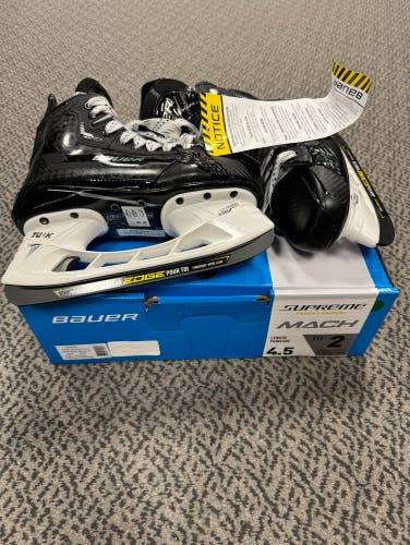Bauer Supreme Mach size 4.5 Fit 2 skates