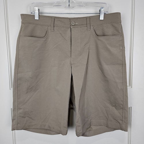 UNDER ARMOUR Men's Stretch Flat Front Khaki Golf Shorts Size 34