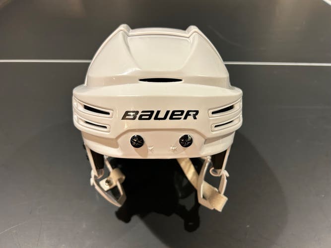Used Medium Bauer  Re-Akt 75 Helmet