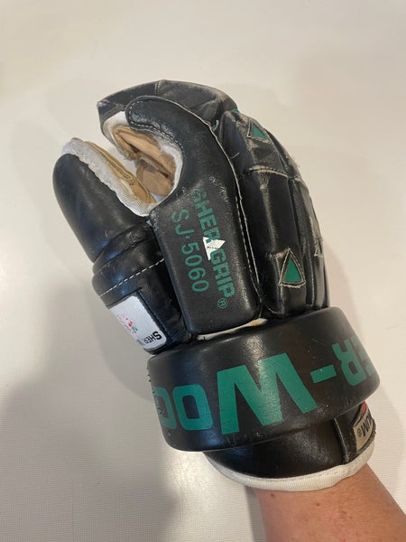 Vintage Sher-Wood Hockey Gloves