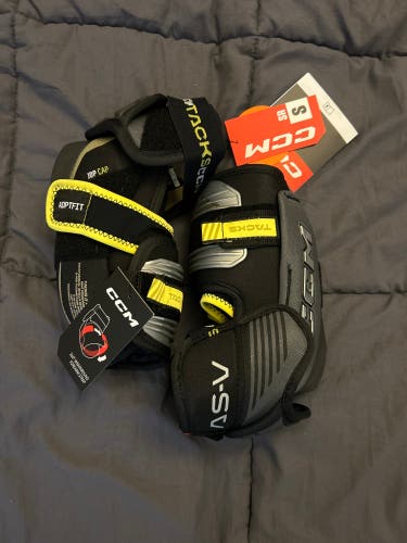 New Small CCM Tacks Elbow Pads