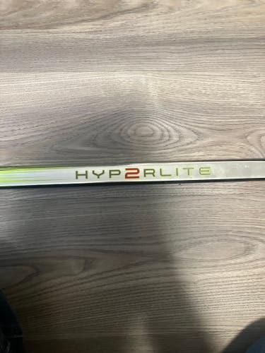 Used Right Handed Vapor Hyperlite 2 Hockey Stick