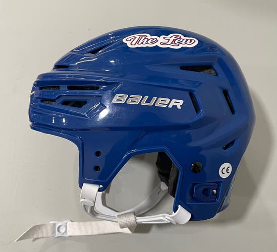 Used Medium Bauer Re-Akt 150 Helmet