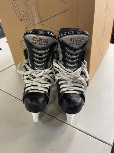 CCM Super Tacks 952 Men’s 8.5 skates